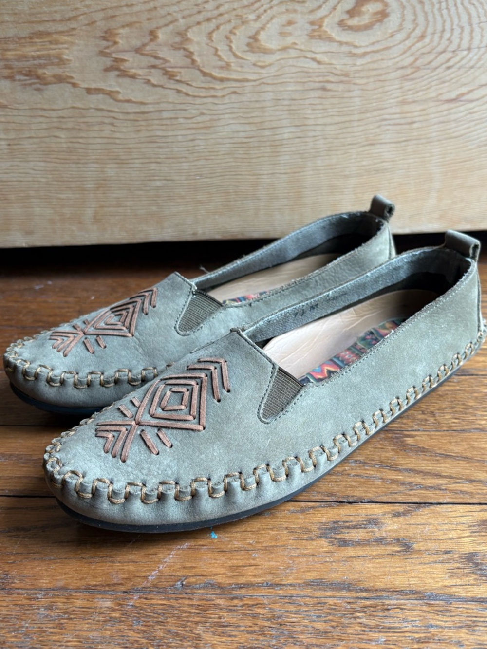 Leather Moccasins Tan | Hush Puppies | Size 7 1/2